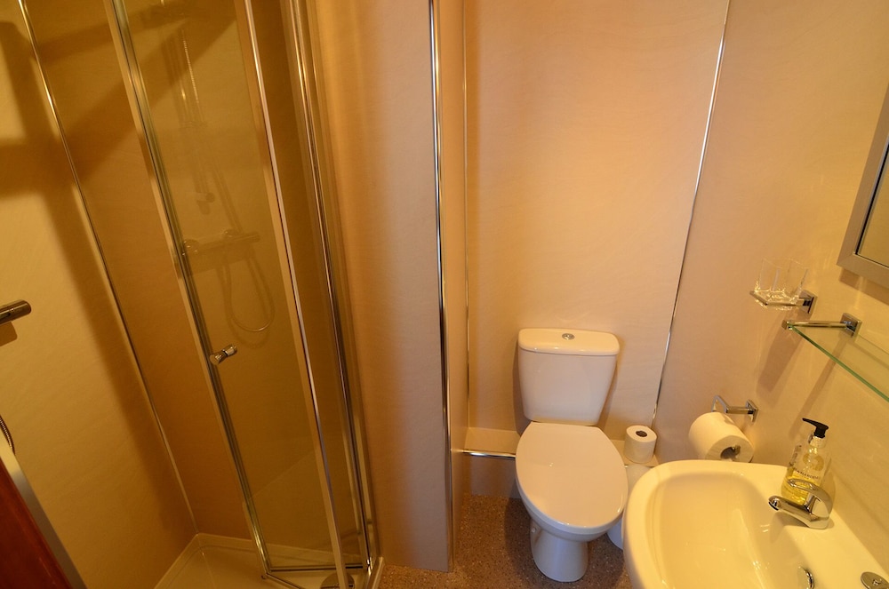 Boulmer Guesthouse 40/44