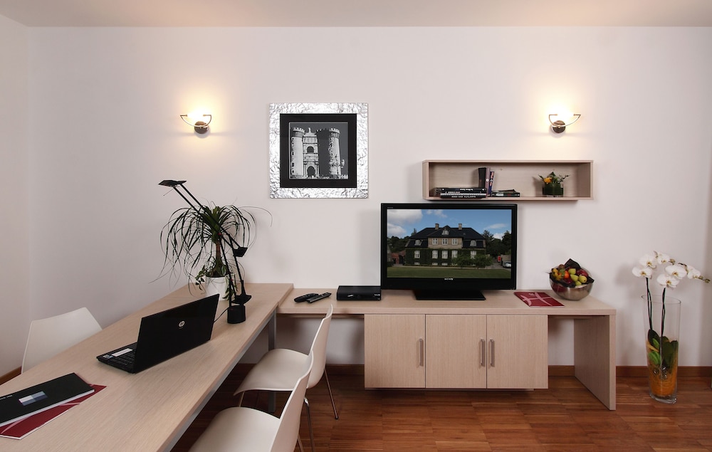 Euro Hotel Residence 28/42