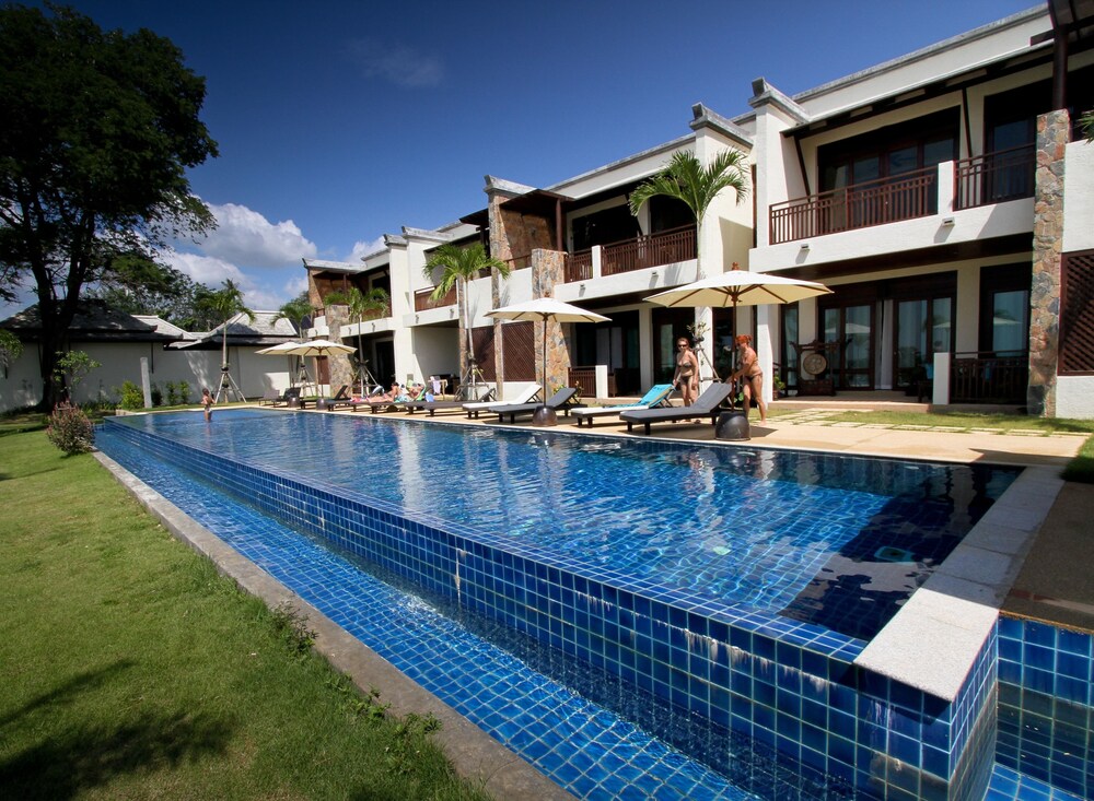 Thai Island Dream Estate 64/70
