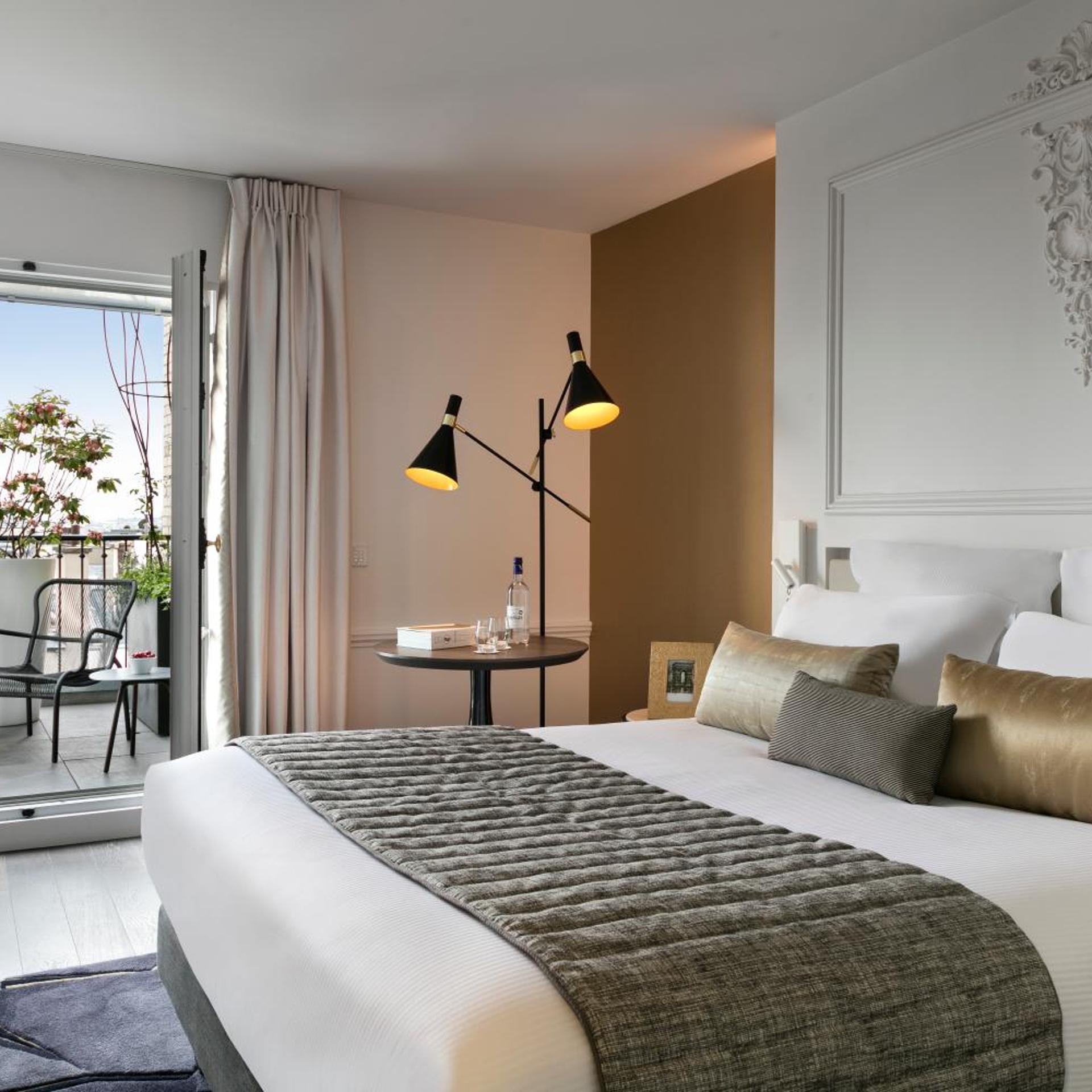 Roof Top, Duplex, City View