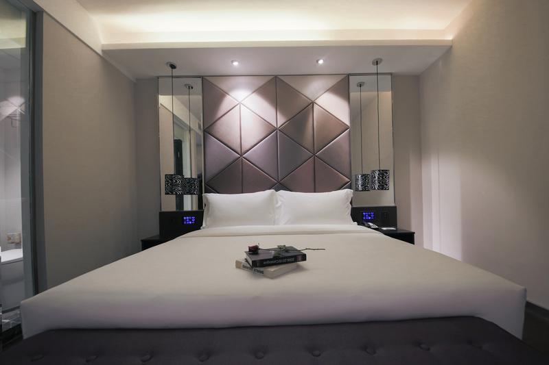Orange Hotel Select Luohu Shenzhen 35/57