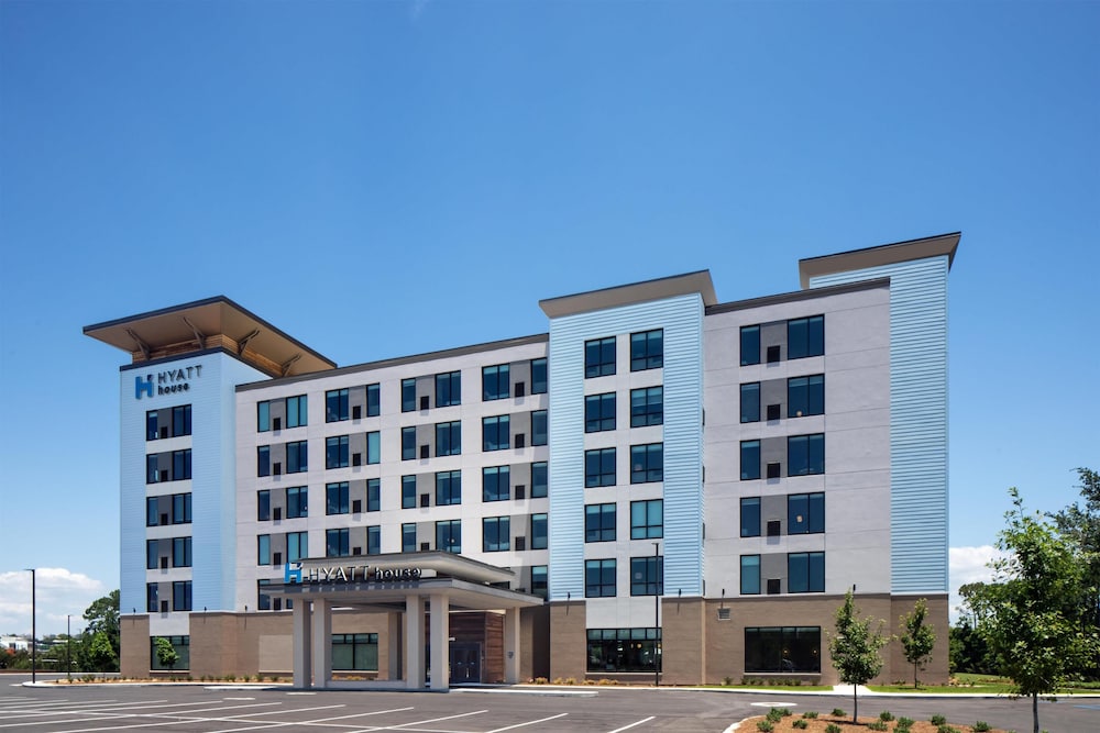 Hyatt House Destin 3/50