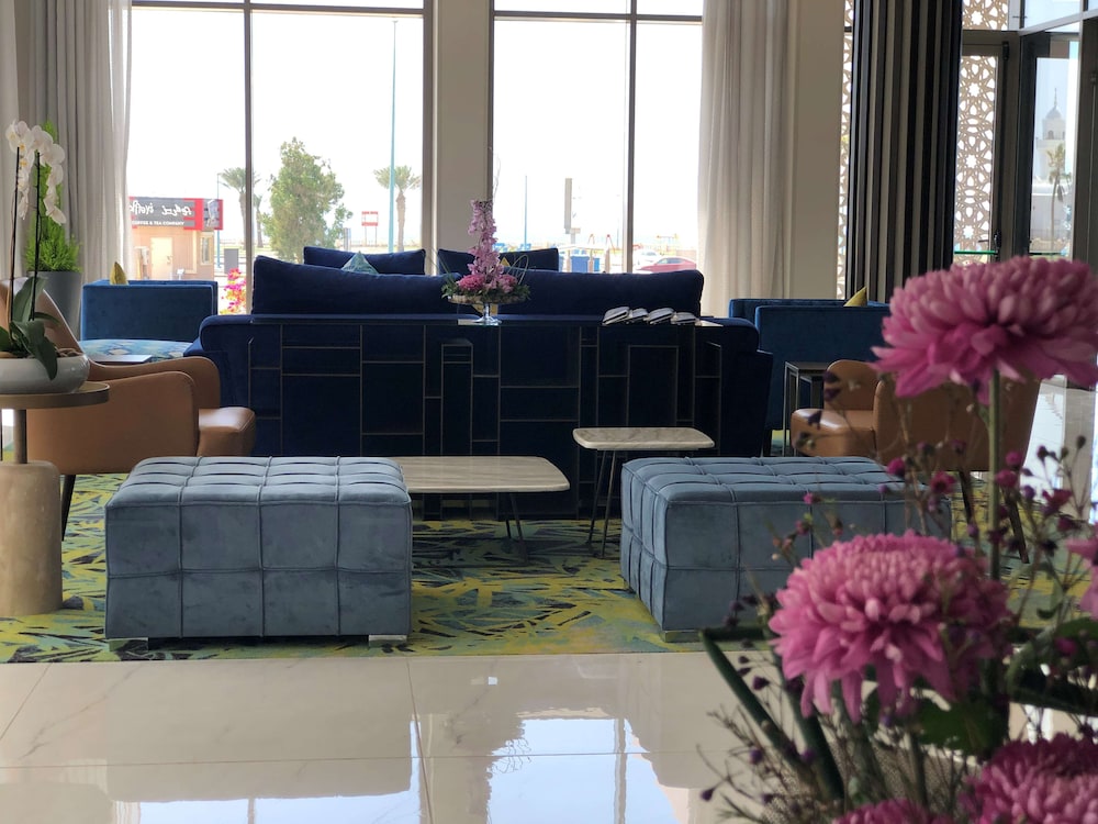 فندق راديسون بلو جدة كورنيش(RADISSON BLU HOTEL, JEDDAH CORNICHE) 8/68