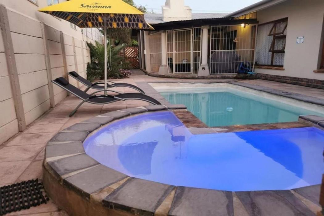 Cammys Guest House 33/47