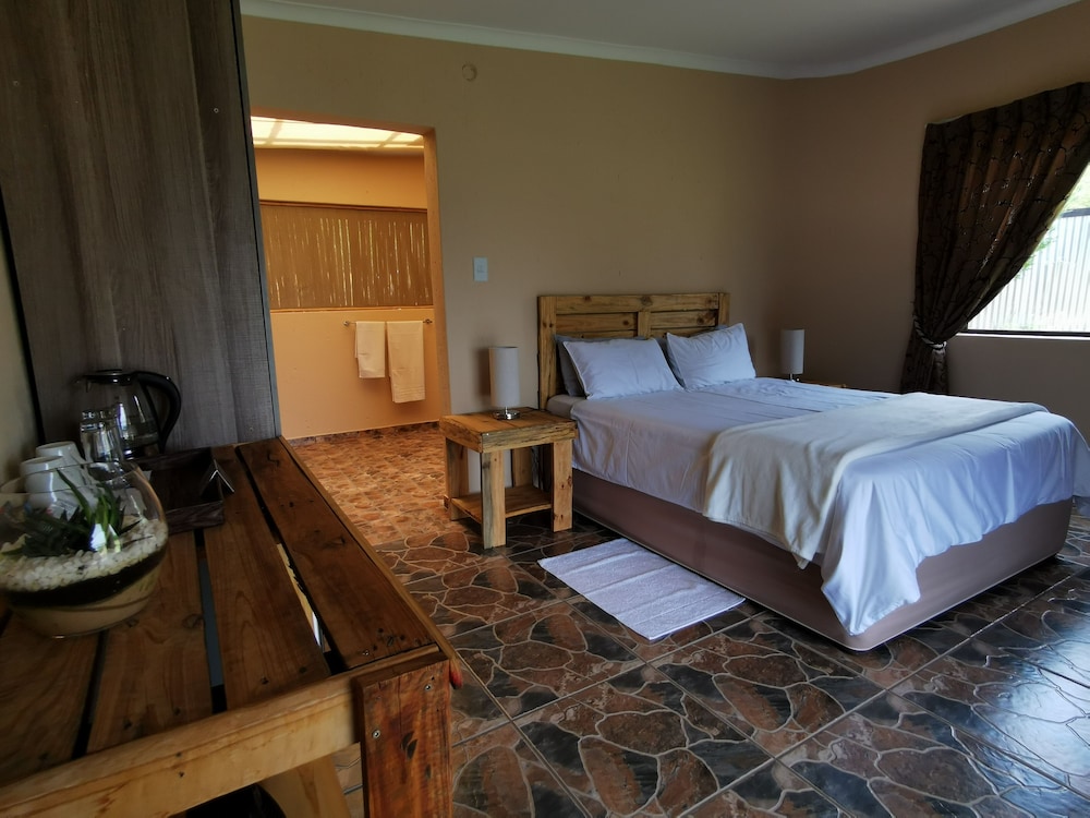 Mthembuskloof Country Lodge 15/37