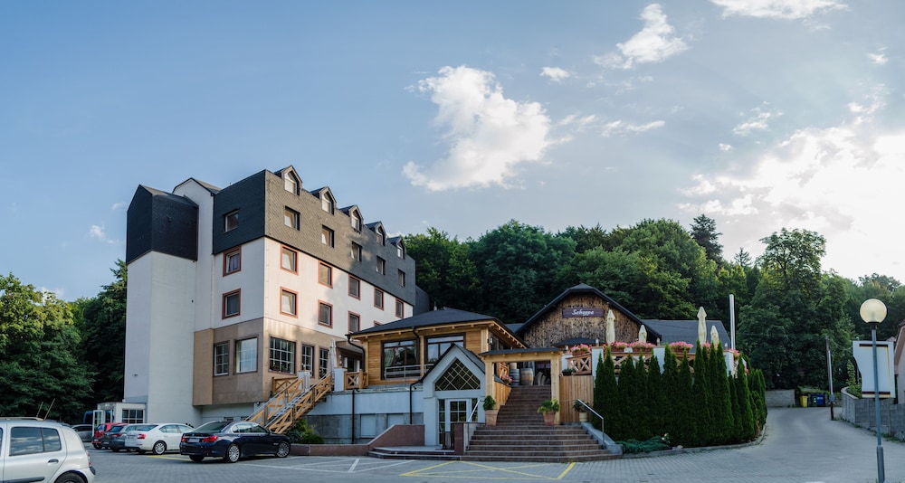 Best Western Hotel West 5/44