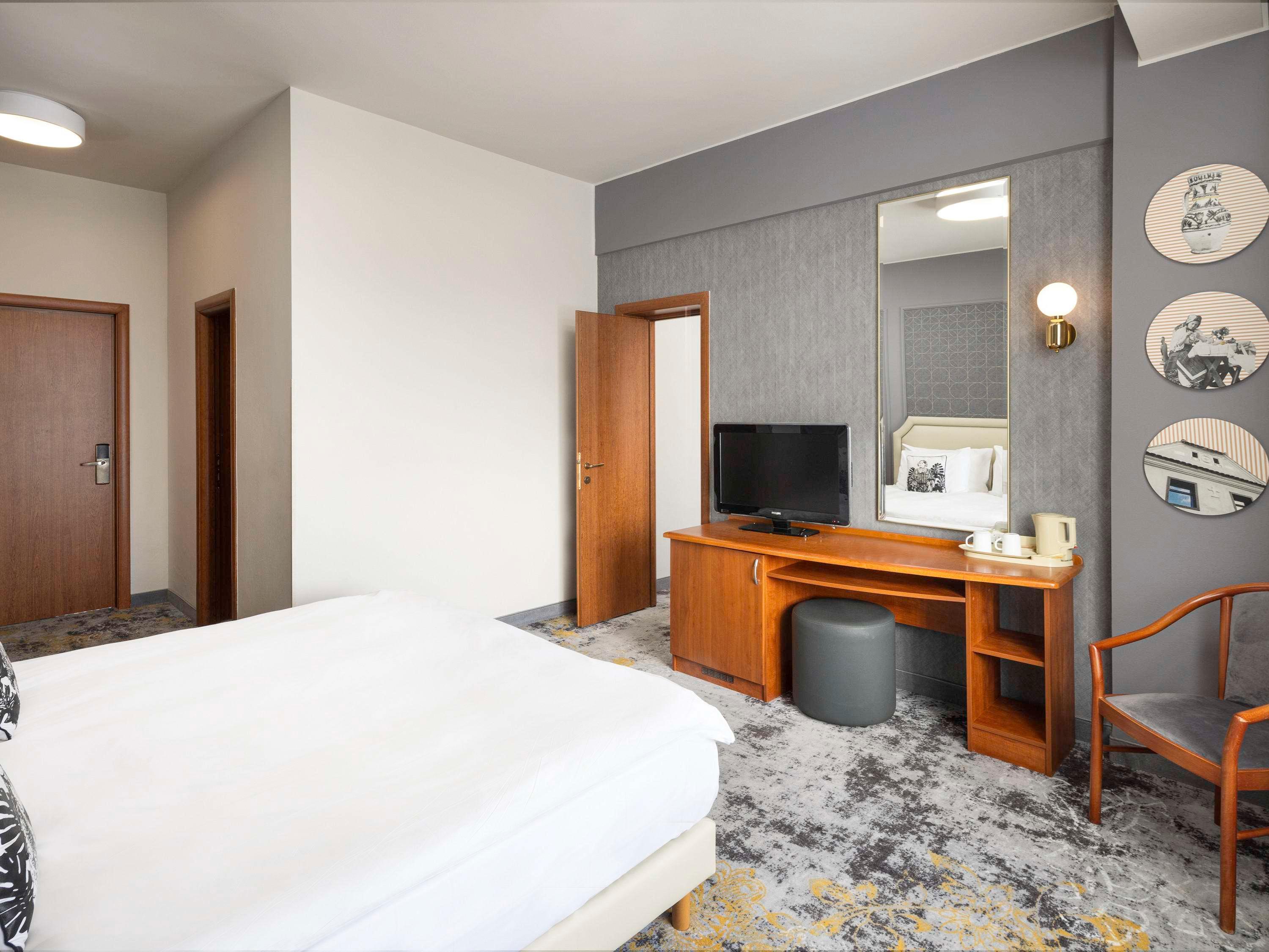 Privilege, Suite, Double Bed