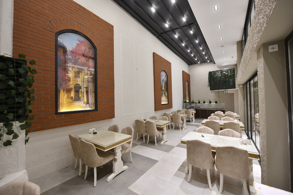 G-Han Hotel 39/50