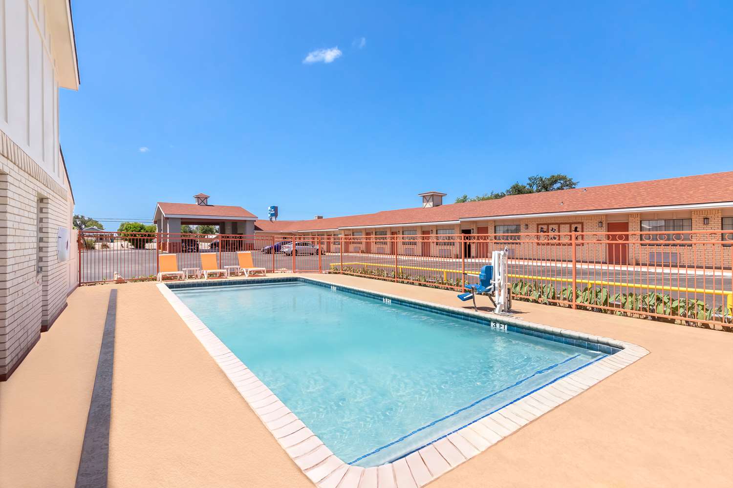 Best Western Llano 8/8