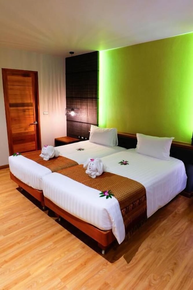 The Glory Gold Hotel 22/62