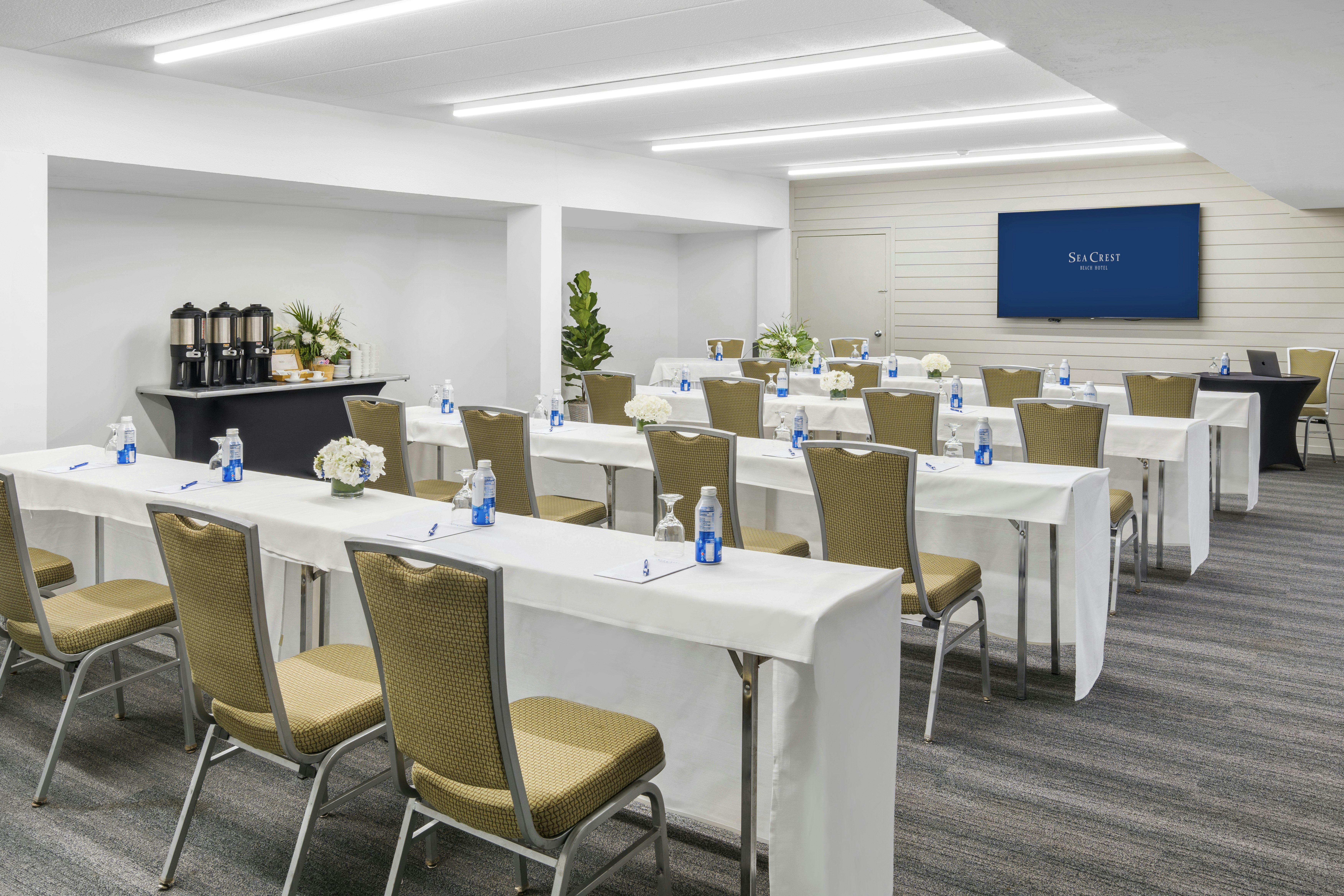 Sea Crest Beach Resort 33/50