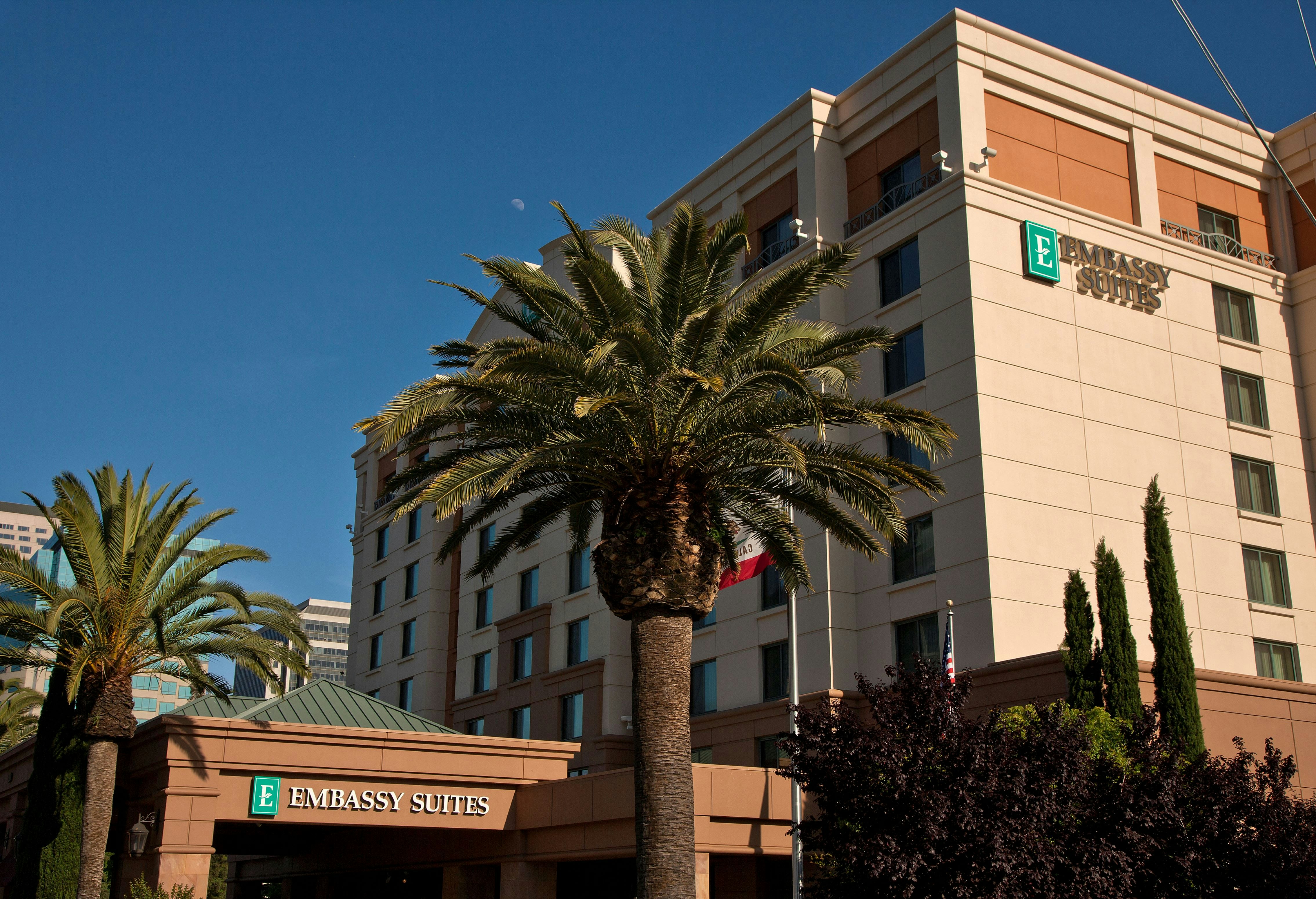 Embassy Suites by Hilton Sacramento Riverfront Promenade 79/80