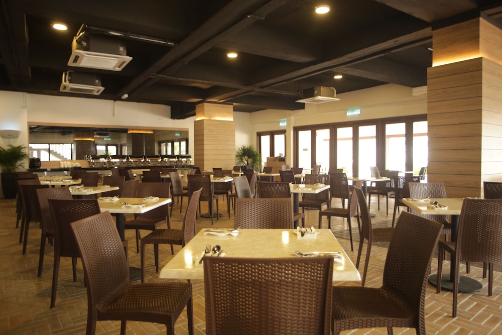 Tunamaya Beach Spa Resort Desaru Coast 44/65
