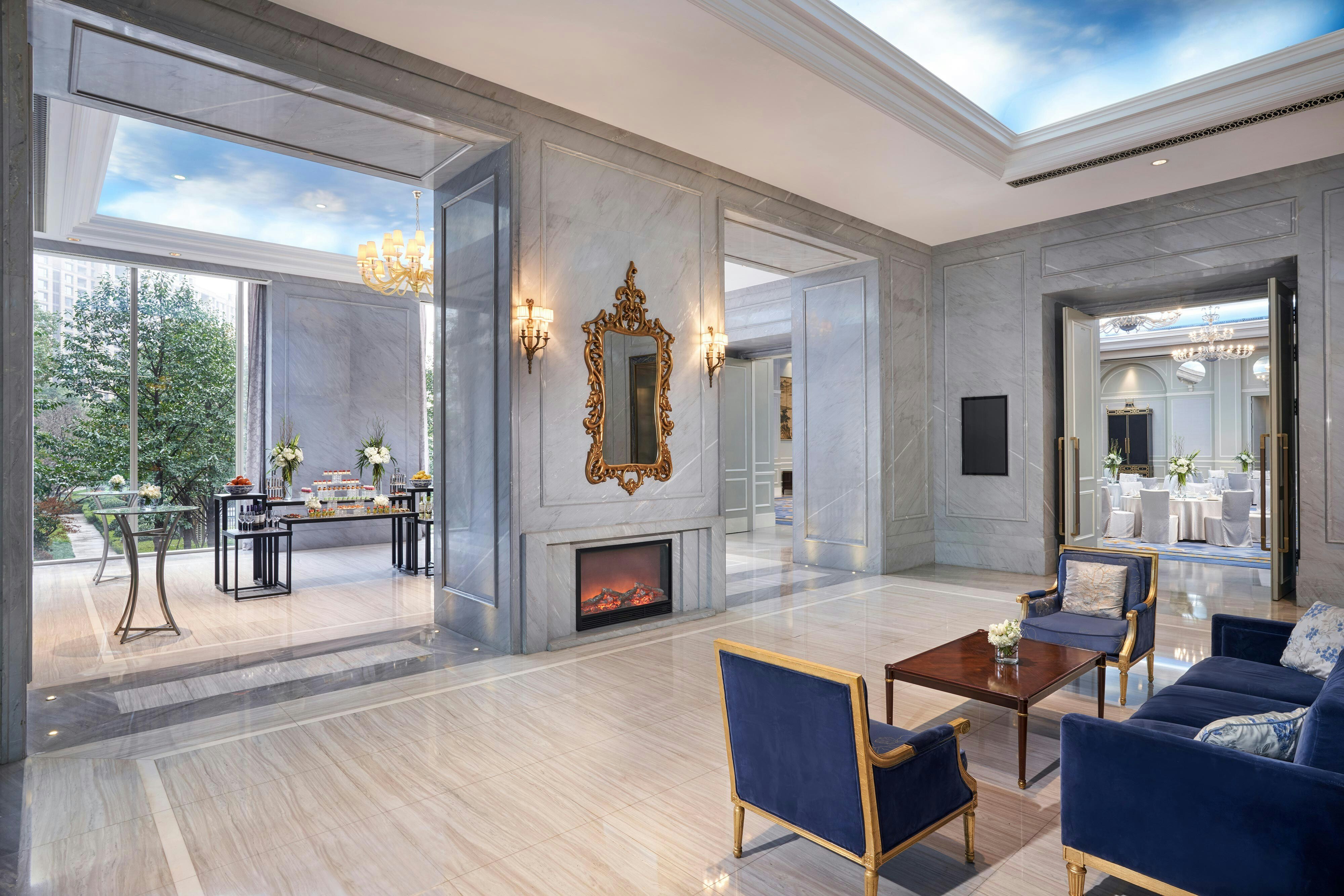 The Azure Qiantang A Luxury Collection Hotel Hangzhou 5/19
