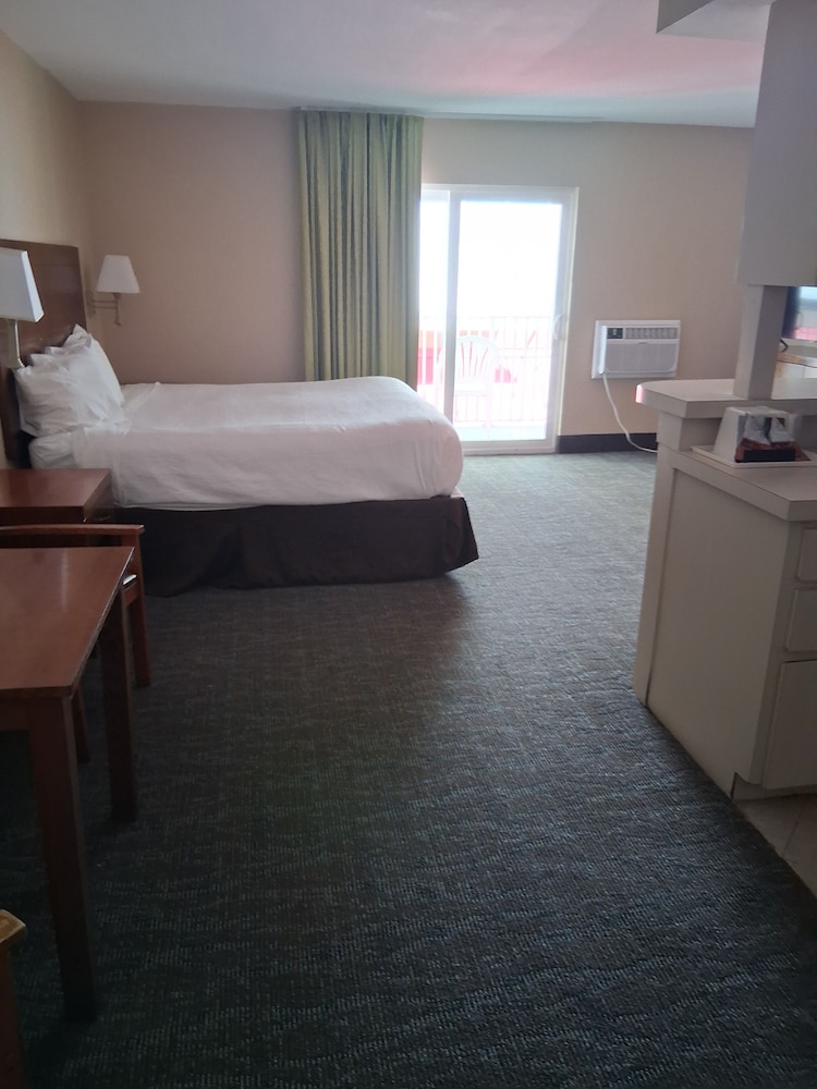 Gulfview Hotel On the Beach 19/49