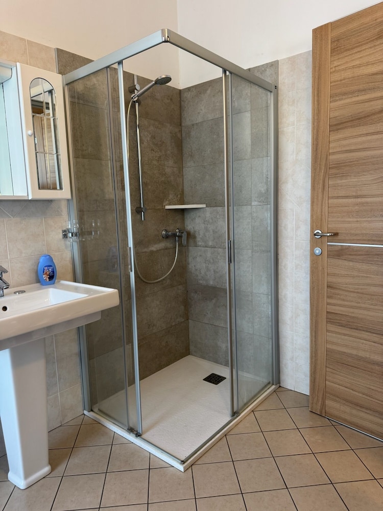 Bed&amp;Breakfast EREMES 49/50