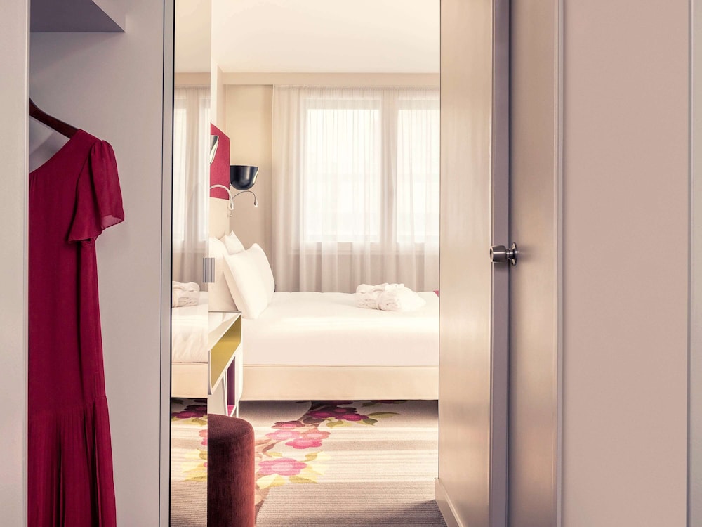 Mercure Paris Bercy Bibliotheque 32/65