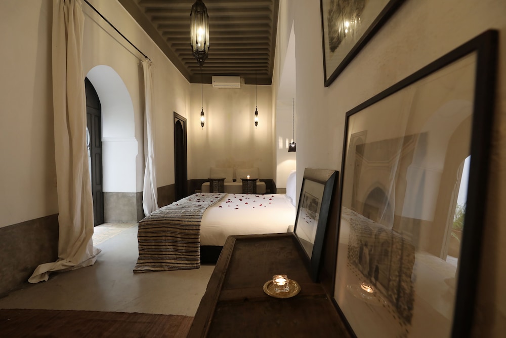 Riad Zaouia 44 71/73