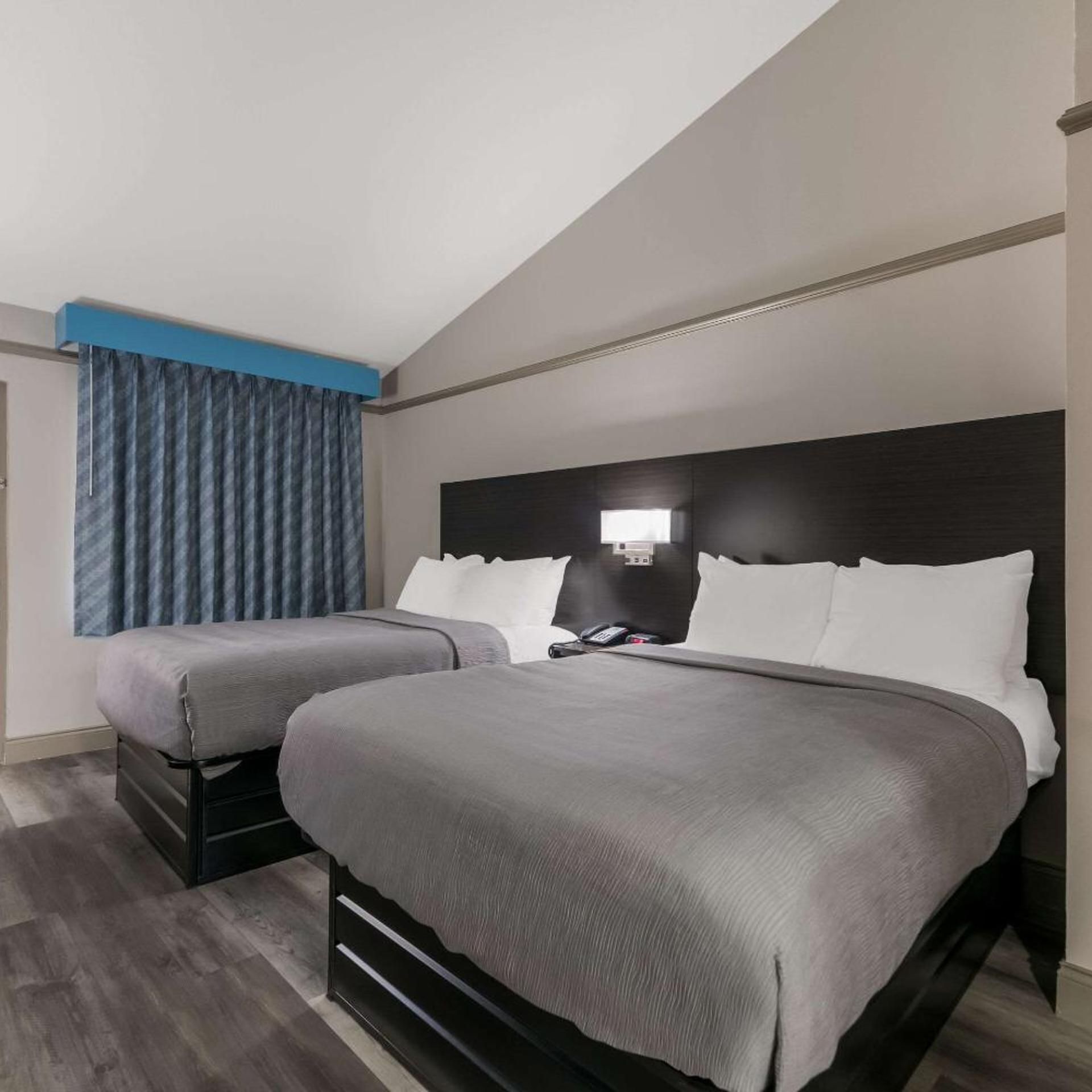 غرفة رباعية للمدخنين، Quality Inn & Suites Altamonte Springs Orlando-North 5/10