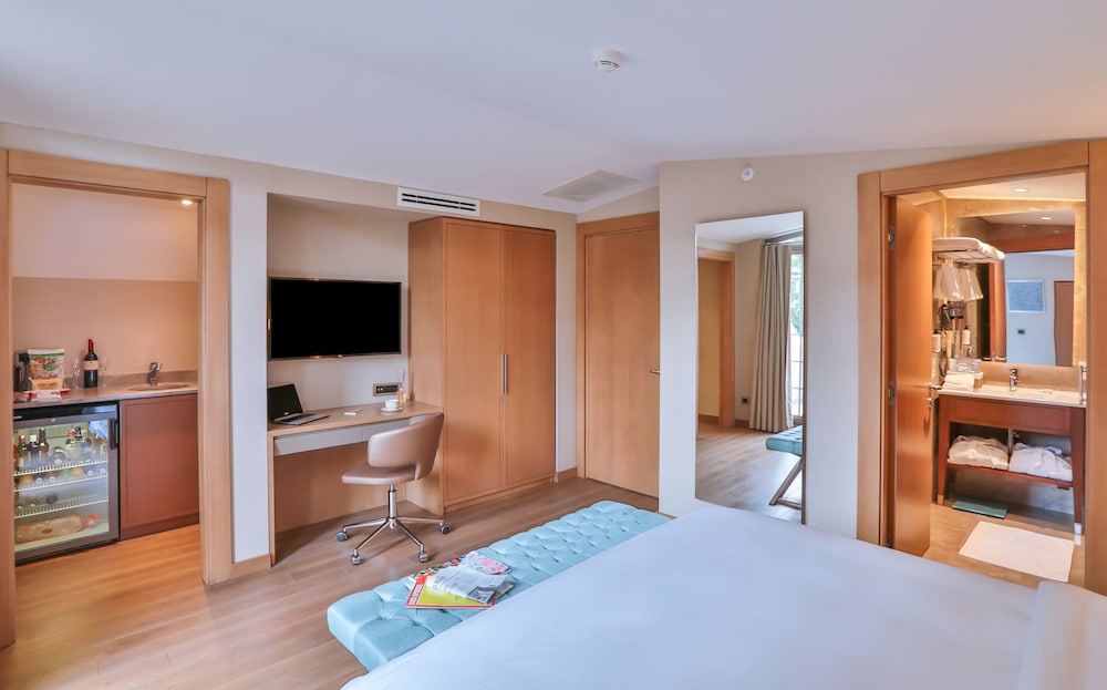 Ada Suites Nisantasi 30/75