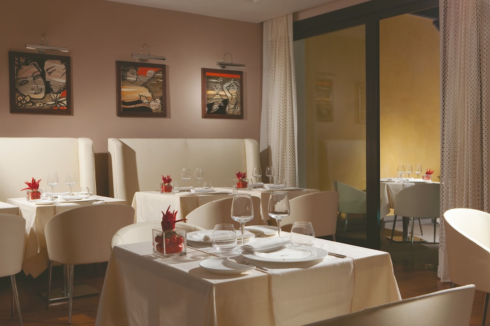 Paradiso Relais Hotel 79/92