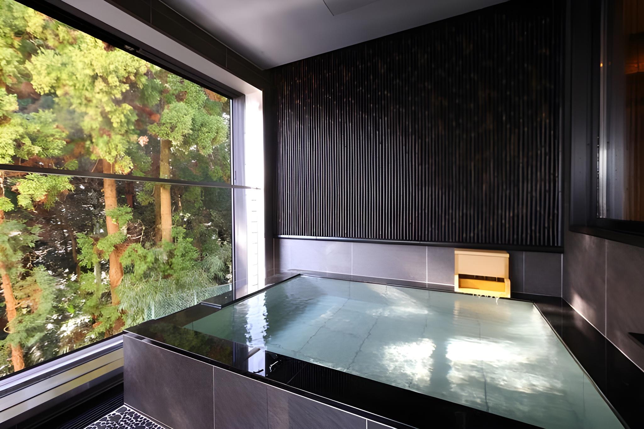 Room, Semi Outdoor Bath