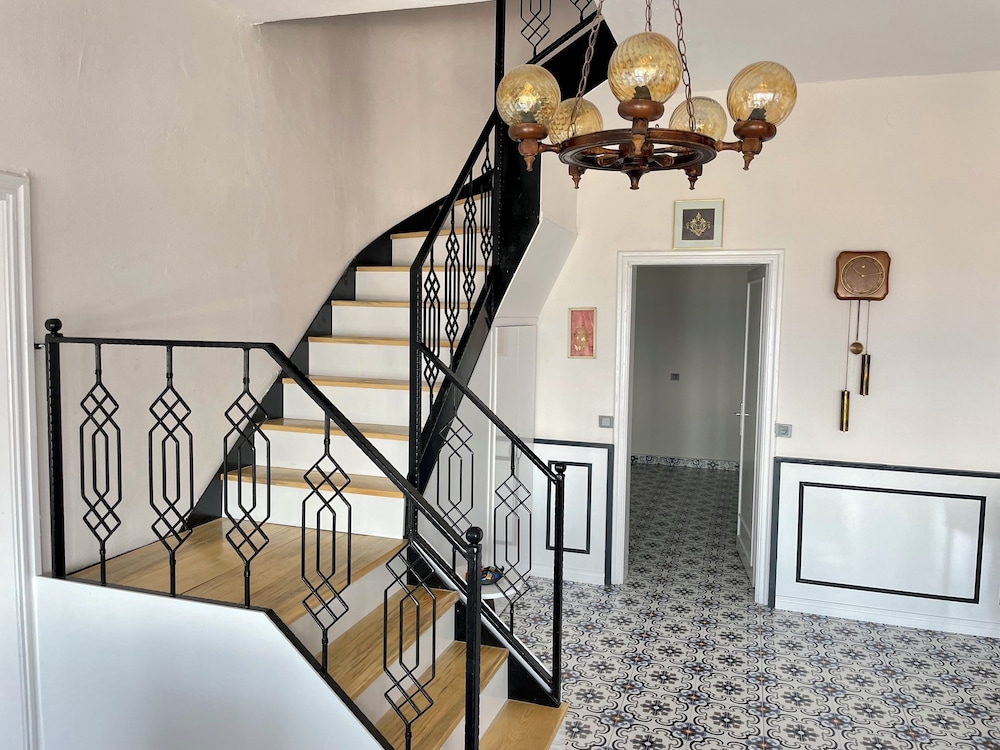 Villa Ece Pansiyon 22/40