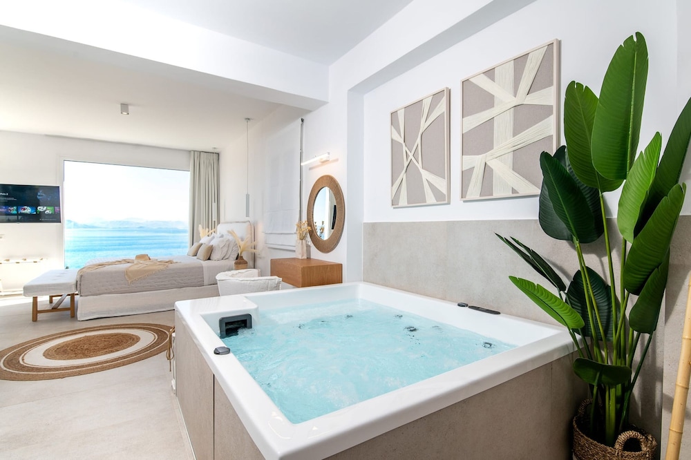 Achillion Luxury Corfu Villa 36/55