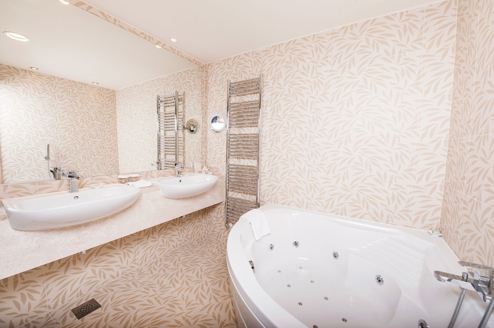 Grand Hotel Sava Superior 25/76