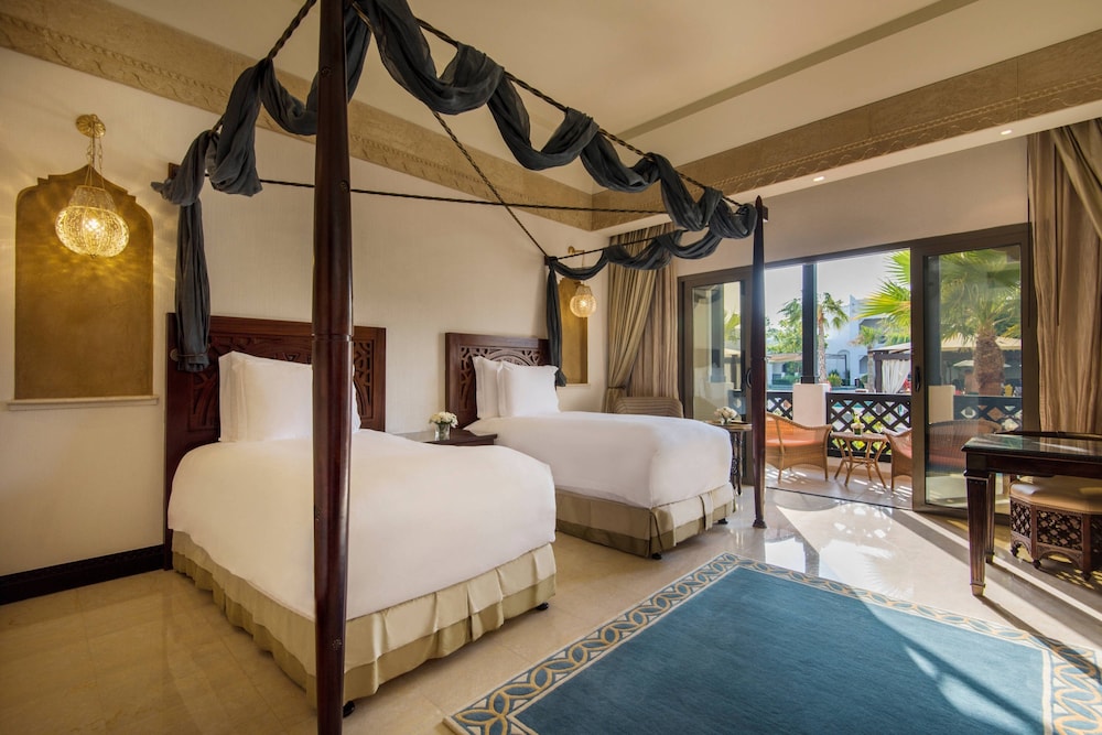 Sharq Village & Spa, a Ritz-Carlton Hotel 7/57