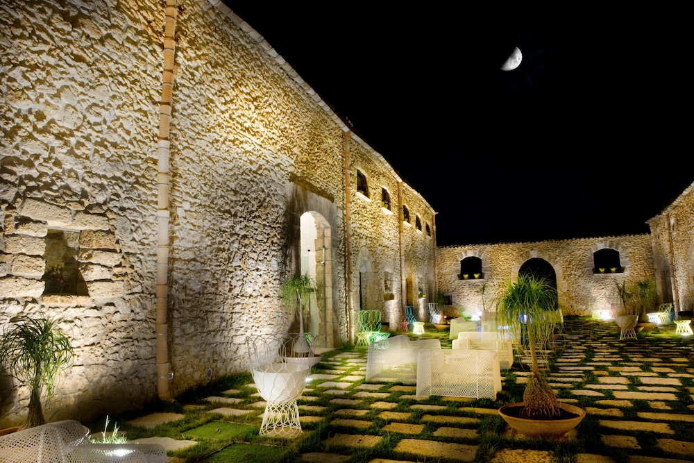 Borgo Degli Angeli 44/50