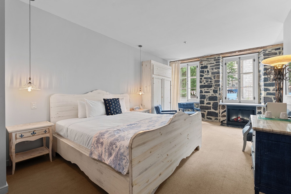 JUNIOR SUITE, DOUBLE BED