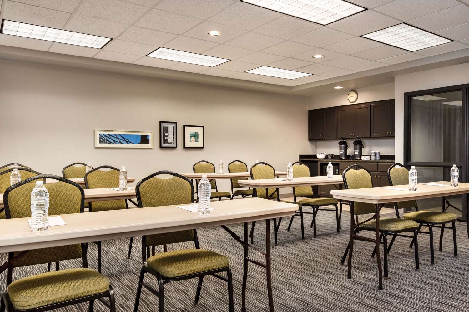 Country Inn and Suites by Radisson St Cloud East MN 31/34