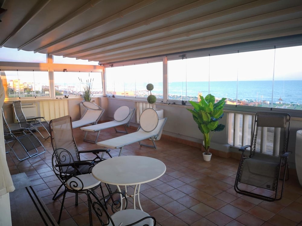 Hotel La Riva 45/63