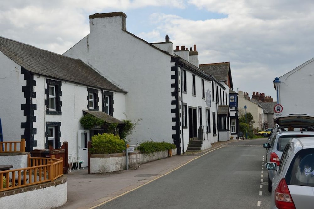 The Pennington Hotel 38/45