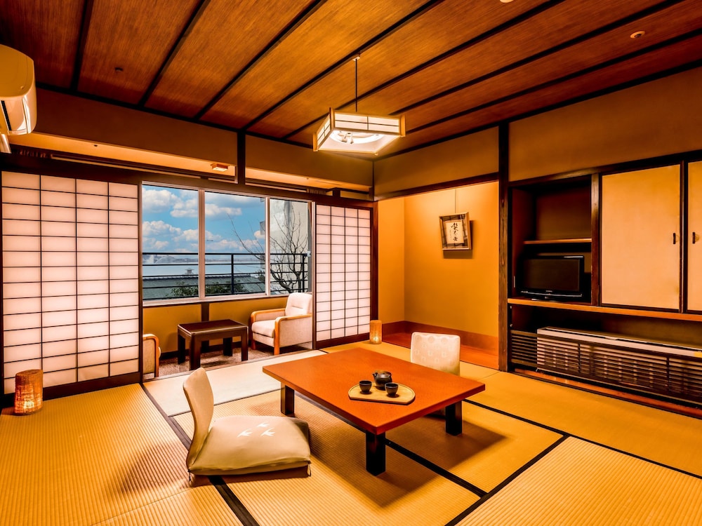 Ooedo Onsen Monogatari Wanwan Resort Yataya Shotoen 6/35