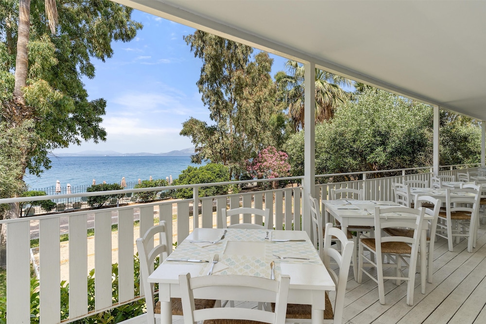 Calamos Beach Family Club Hotel By Anayia All Inclusive Resorts 55/68