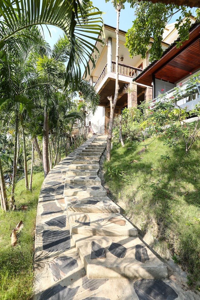 HAAD SON RESORT 40/50