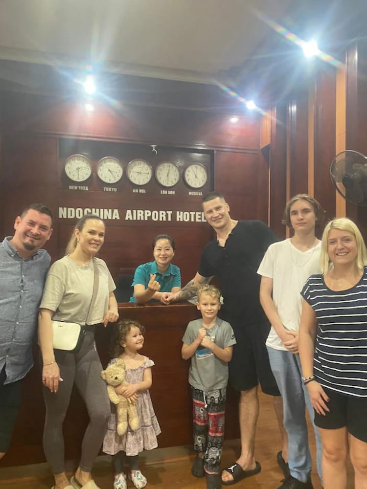 Indochina Airport Hotel 9/45
