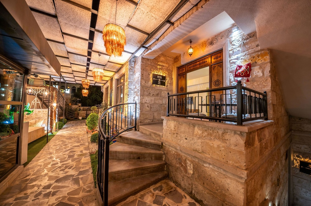 Louis Cappadocia 10/50
