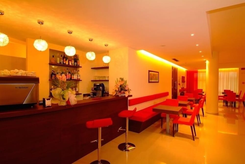 Mimosa Hotel 43/50
