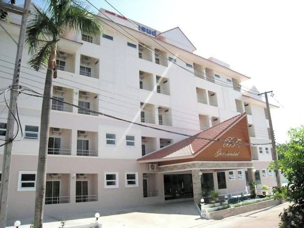 Bt Grand Condotel 7/64