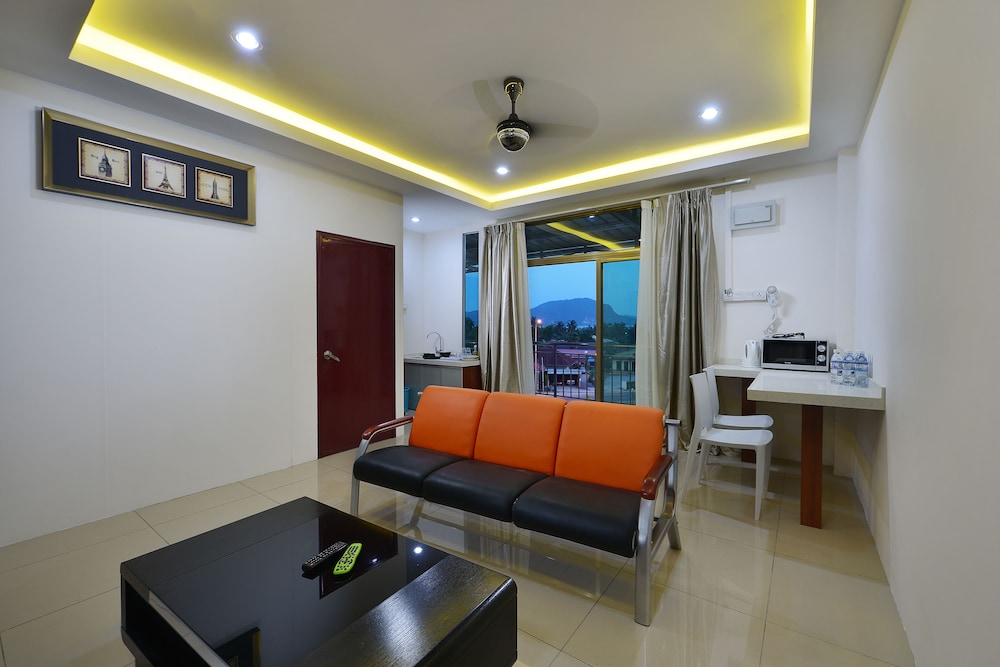 Bahagia Villa 28/38