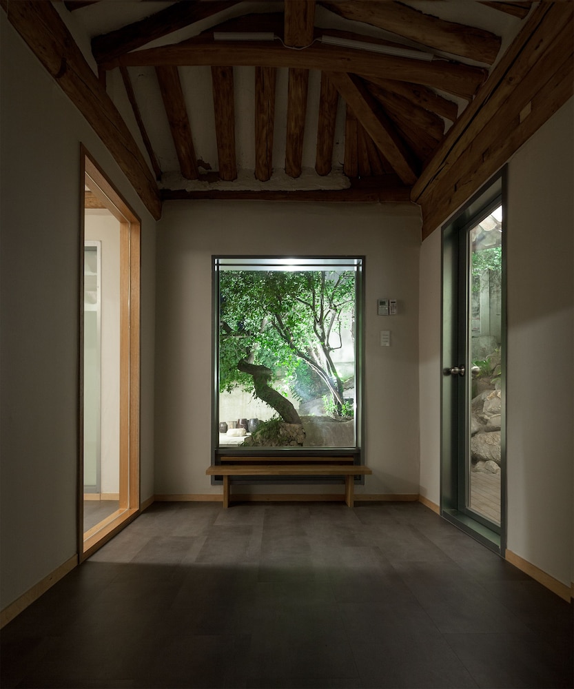 Hanok Residence Hotel Side 20/53
