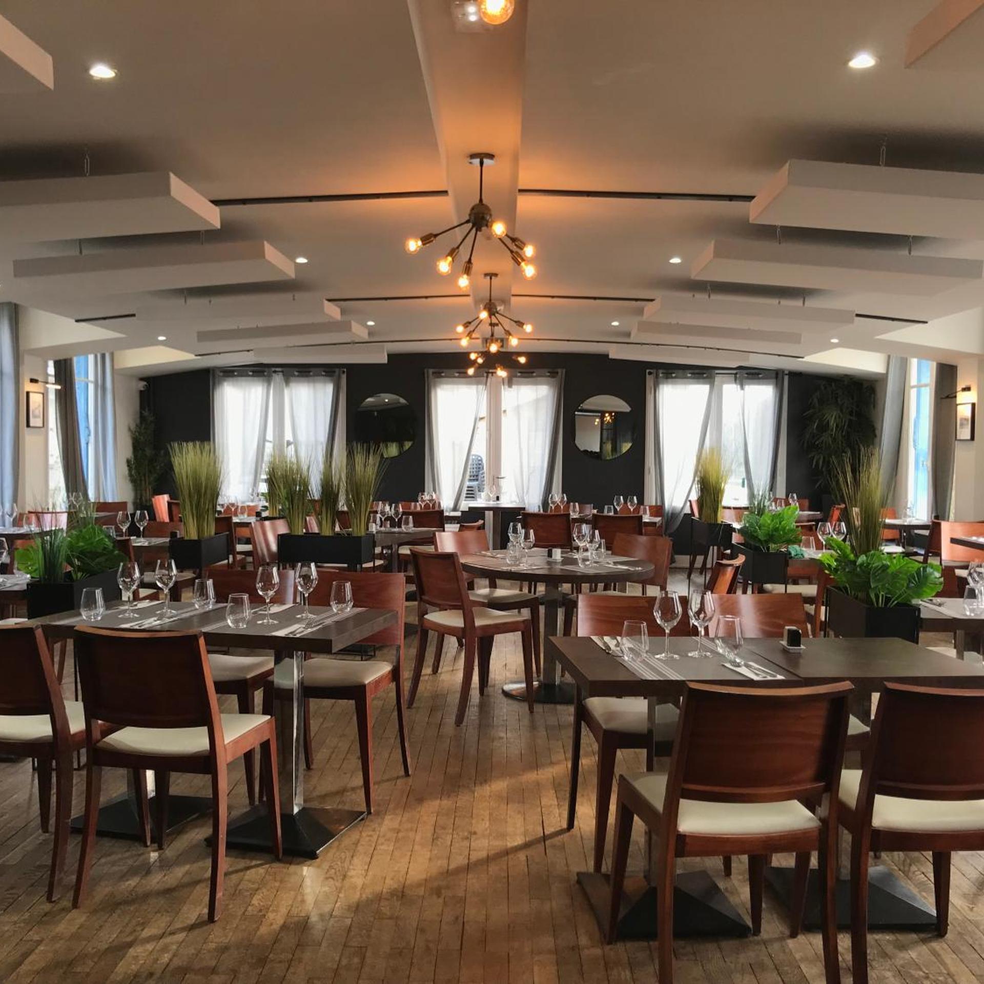 Hotel Les Bords de Seine 23/29