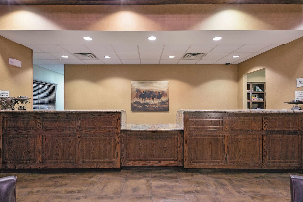 La Quinta Inn & Suites by Wyndham Fort Worth NE Mall 4/52