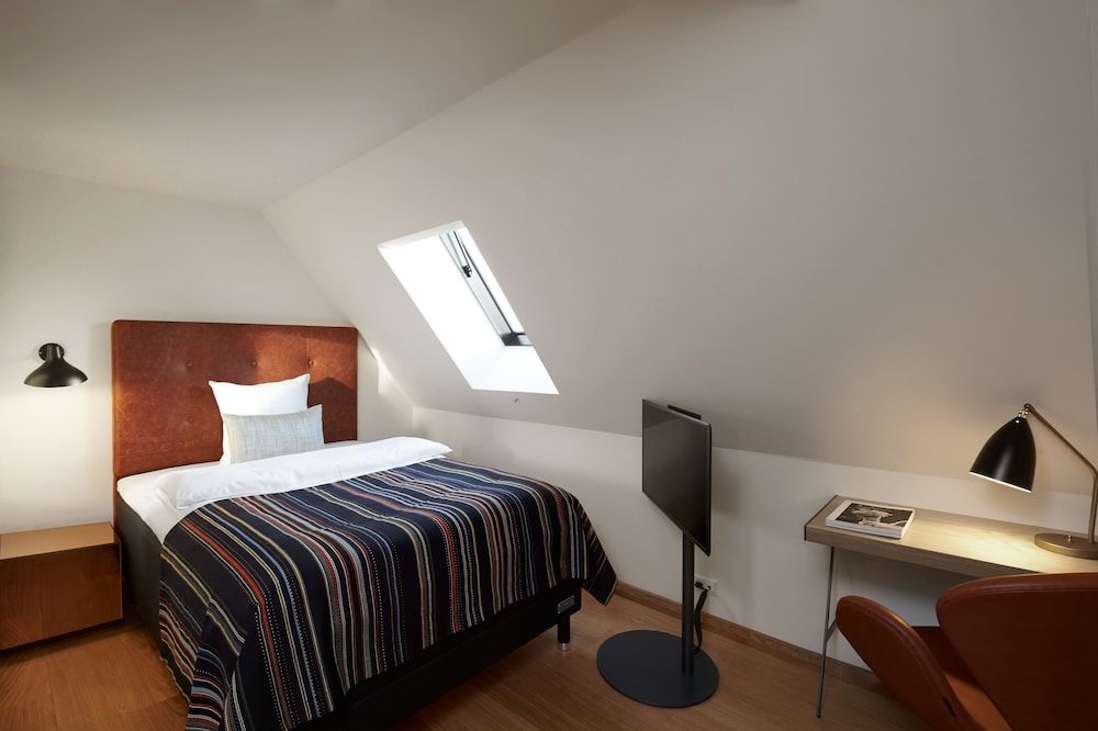 71 Nyhavn Hotel 11/34
