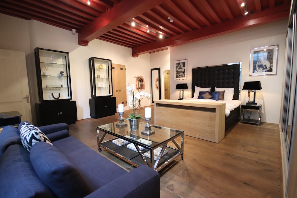 Steenhof Suites 31/50