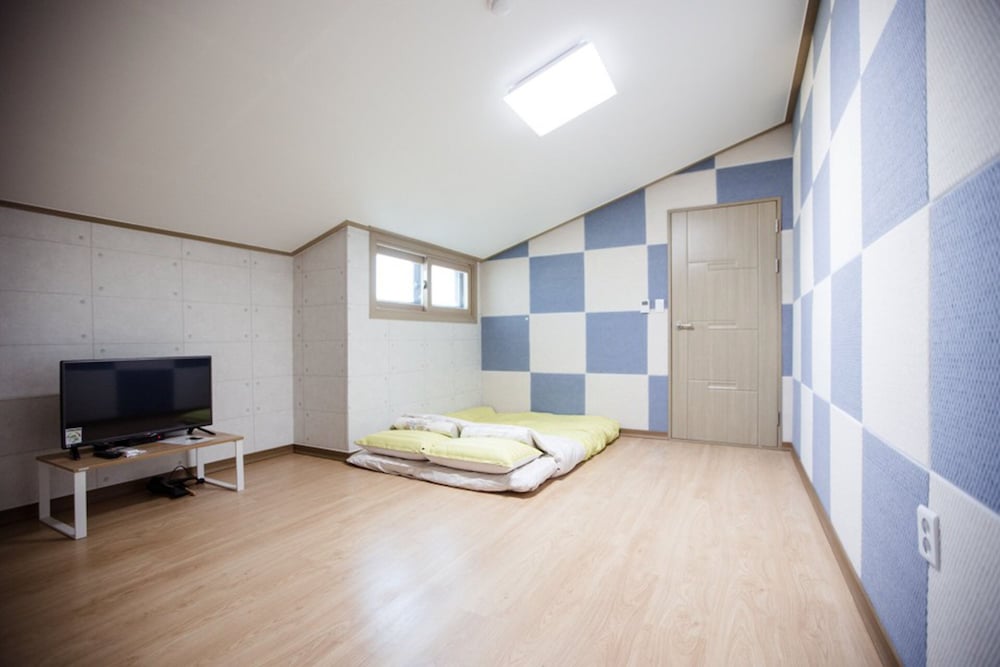 Kirin Guesthouse - Hostel 12/14