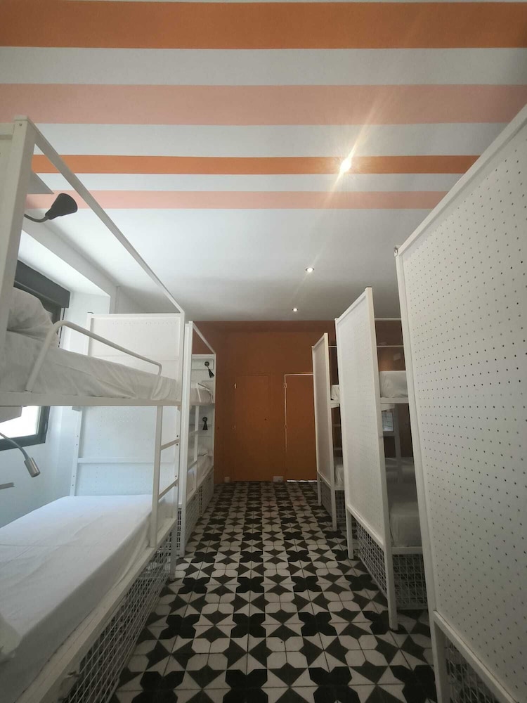 Feel Malaga Hostel 38/58